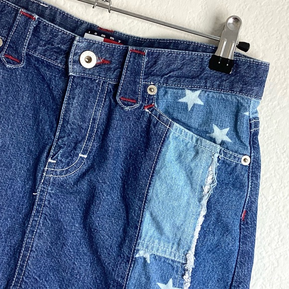 SUMMER CLOSEOUT ☀️ \Tommy Hilfiger\ Americana Denim Mini Skirt - Picture 2 of 13